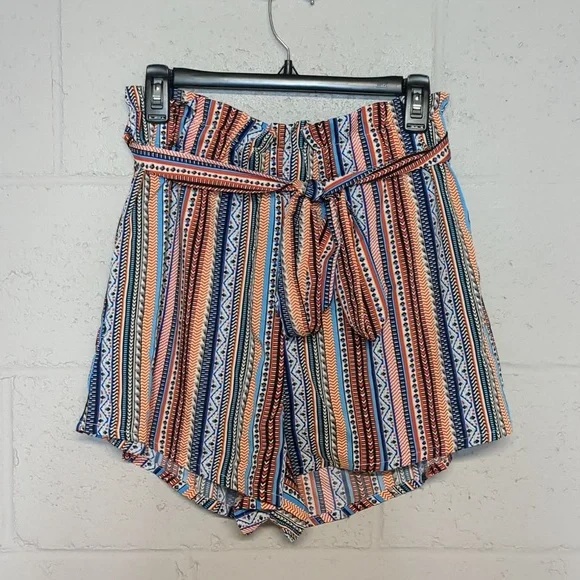 Women's Geo Print Paperbag Waist Belted Shorts Lightweight Summer Shorts Size Lg - Picture 2 of 7